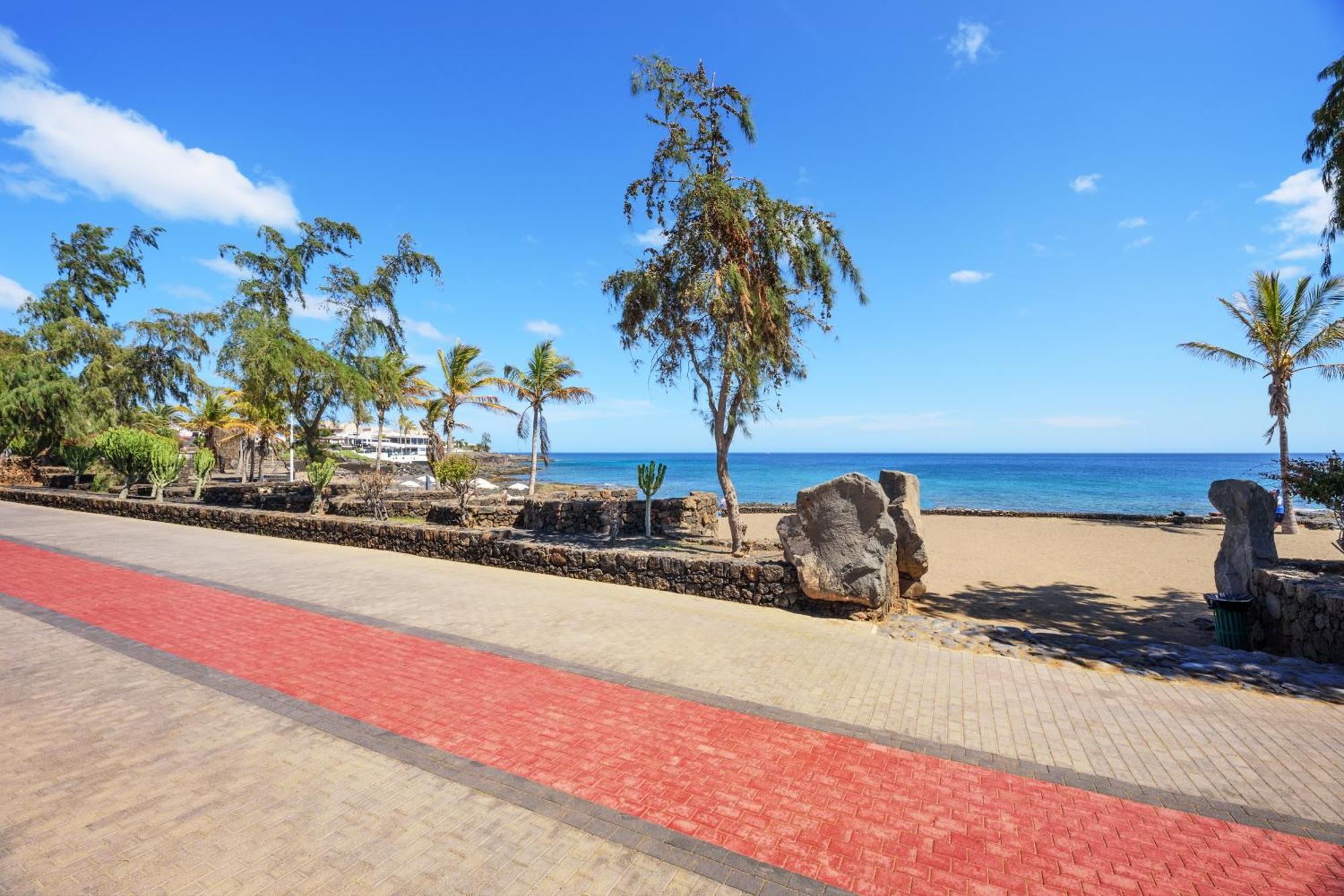 Lanzahost Casa Sunny Seafront Villa Costa Teguise Exterior foto