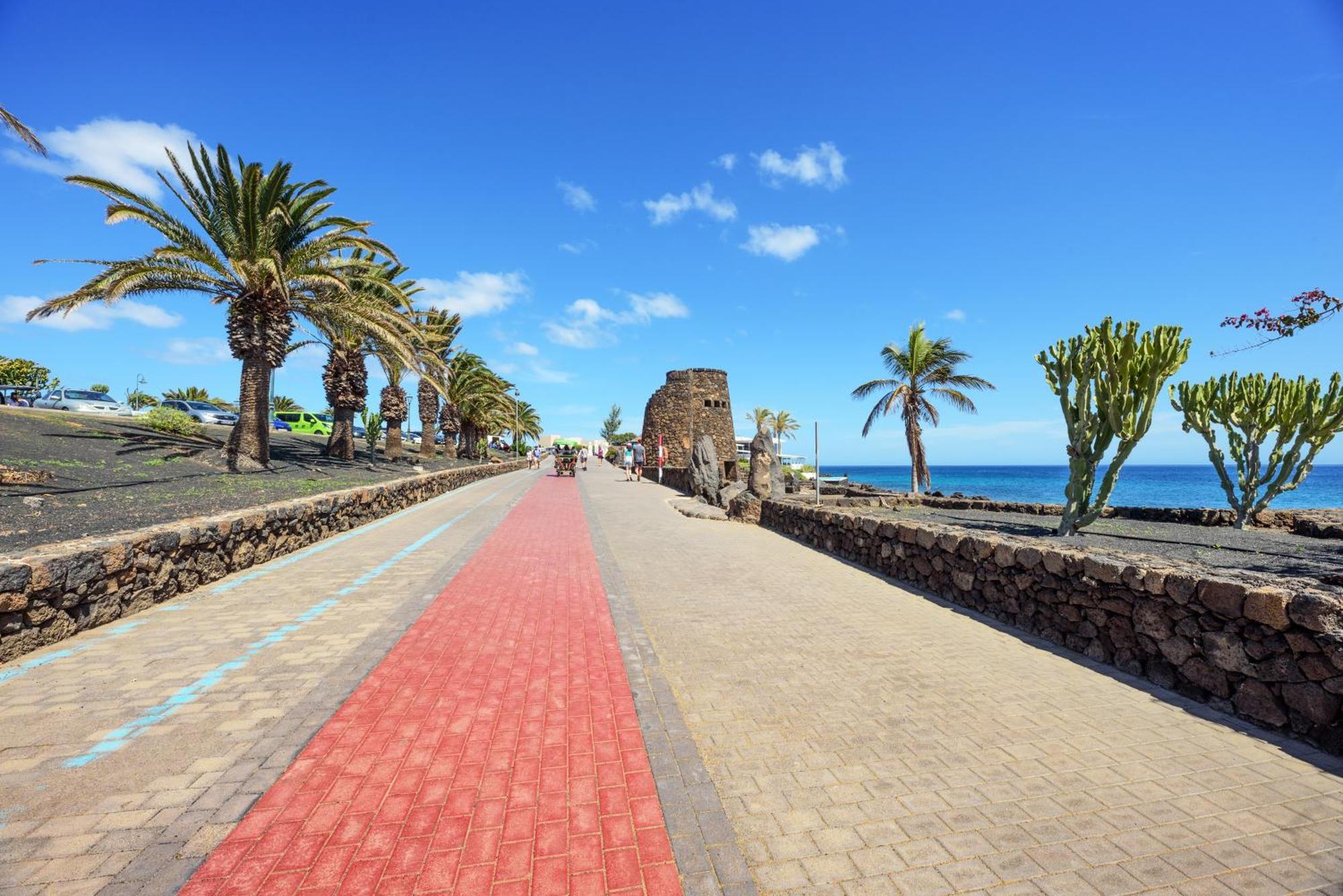 Lanzahost Casa Sunny Seafront Villa Costa Teguise Exterior foto